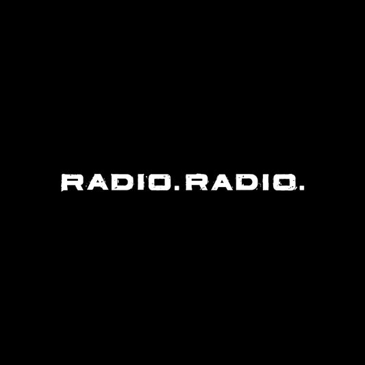 RADIO. RADIO.With George WilliamsTシャツ(オーバーサイズ)